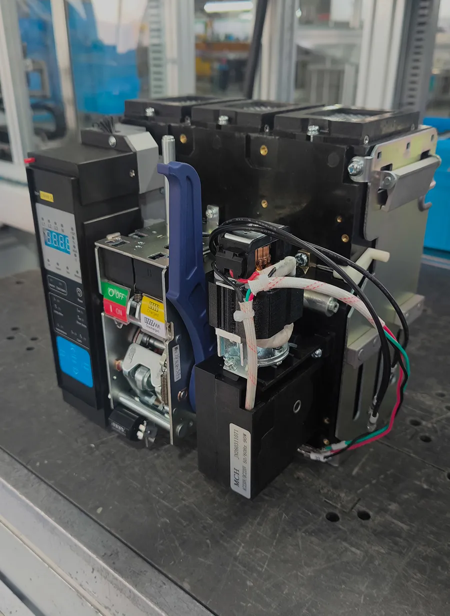 HUYU air circuit breaker OEM solution